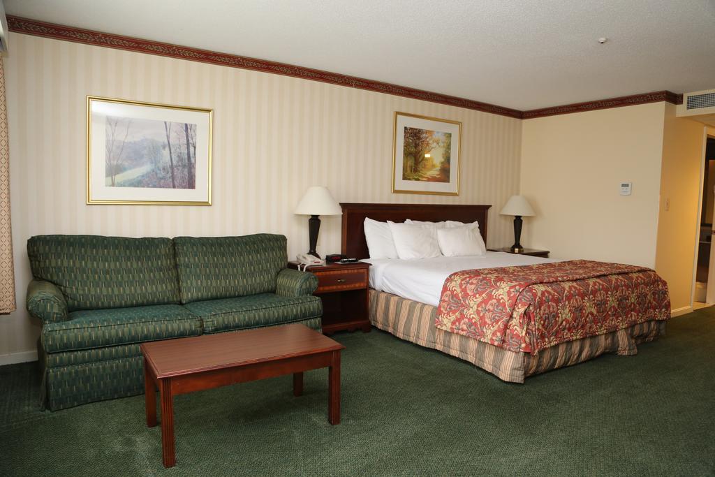 Fairbanks Inn Сент-Джонсбери Экстерьер фото